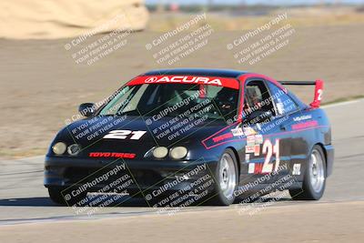 media/Oct-15-2023-CalClub SCCA (Sun) [[64237f672e]]/Group 6/Qualifying/